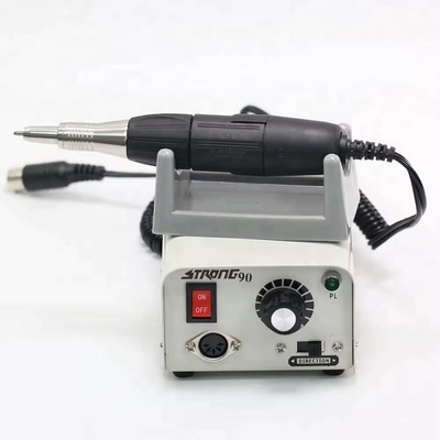 Die Anlage ist mit einem elektrischen Mikromotor ausgerüstet.